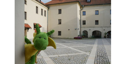 Dárkový poukaz na Venkovní úniková hru - Za rohem číhá drak