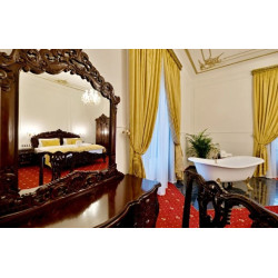 Dárkový poukaz na Dámskou jízdu na skleničku pro 2 osoby na zámku – náhled 6