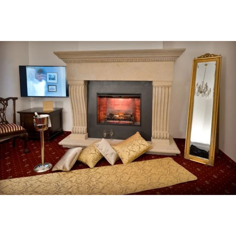 Dárkový poukaz na Dámskou jízdu na skleničku pro 2 osoby na zámku – náhled 3