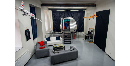 Dárkový poukaz na leteckou únikovku včetně využití leteckého simulátoru – náhled 3