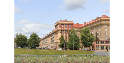 Dárkový poukaz na venkovní únikovou hru Orbit Expres: 8 planet za 2 hodiny – náhled 3