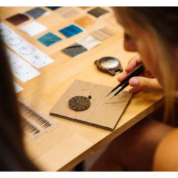 Dárkový poukaz na workshop výroby dřevěných hodinek TimeWood v Praze či Ostravě – náhled 5