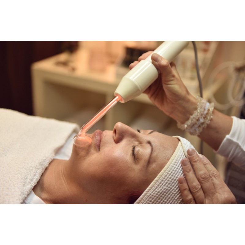 Dárkový poukaz na masáže a kosmetiku s Perfect Care Louny v hodnotě 2000 Kč – náhled 3