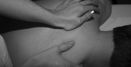 Jedna masáž celého těla v masážním salónu s tradicí