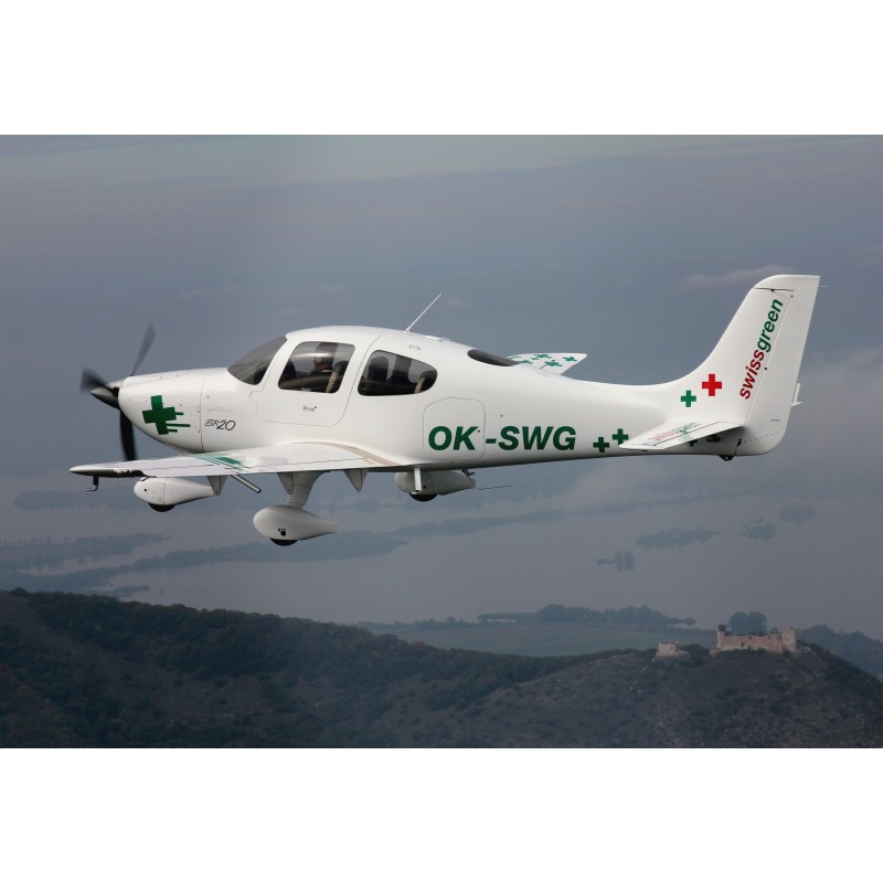 Dárkový poukaz - pilotem na zkoušku + zdarma 2 spolucestující na let – náhled 7