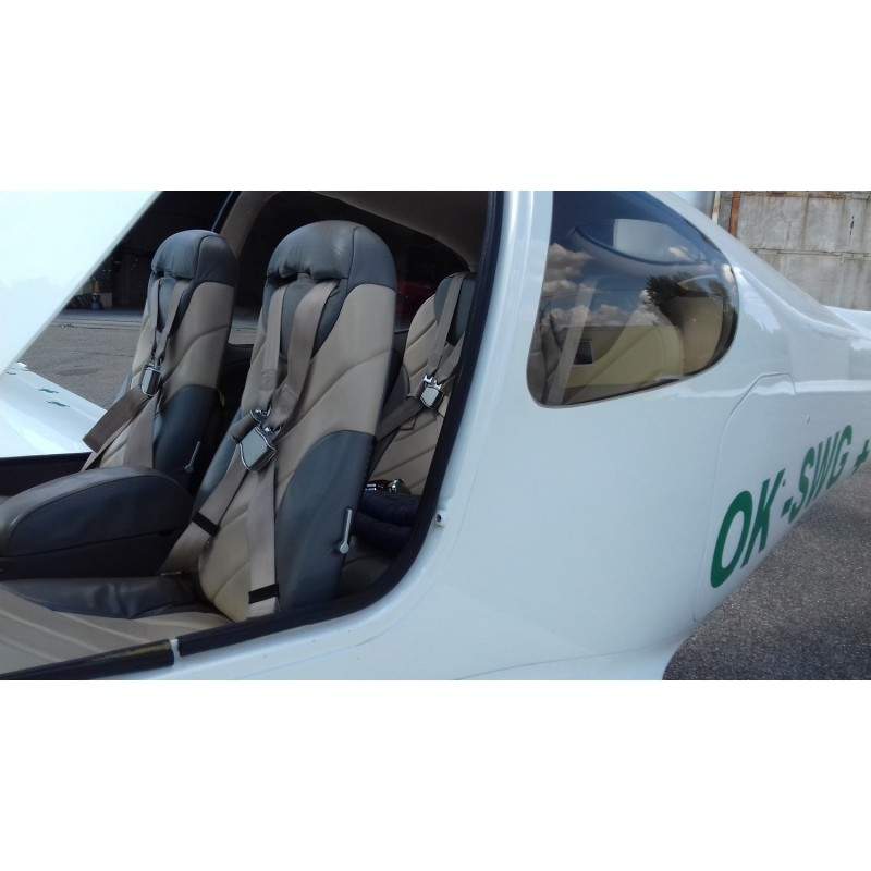 Dárkový poukaz - pilotem na zkoušku + zdarma 2 spolucestující na let – náhled 5