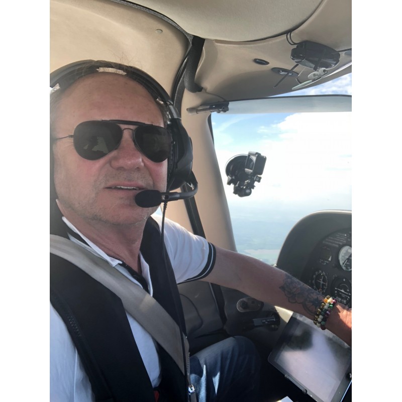 Dárkový poukaz - pilotem na zkoušku + zdarma 2 spolucestující na let – náhled 3