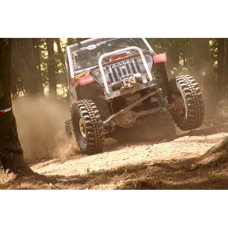 Dárkový poukaz na Zážitkovou jízdu v offroad speciálu těžkým terénem Dárkový poukaz na Zážitkovou jízdu v offroad speciálu těžkým terénem