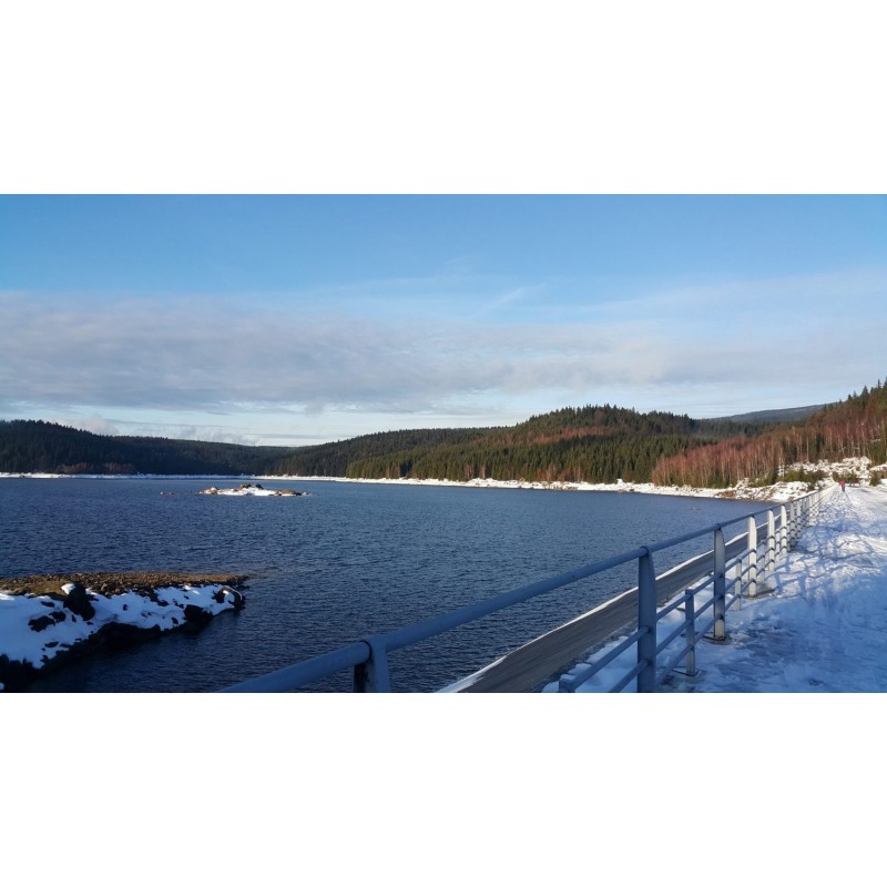 Dárkový poukaz na celodenní výpravu na sněžnicích Jizerské hory – náhled 2