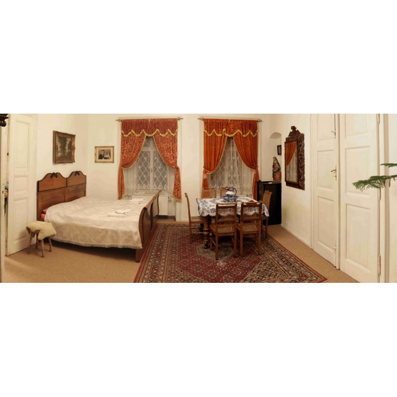 Dárkový poukaz na ubytování v historickém apartmánu pro 2 osoby – náhled 5