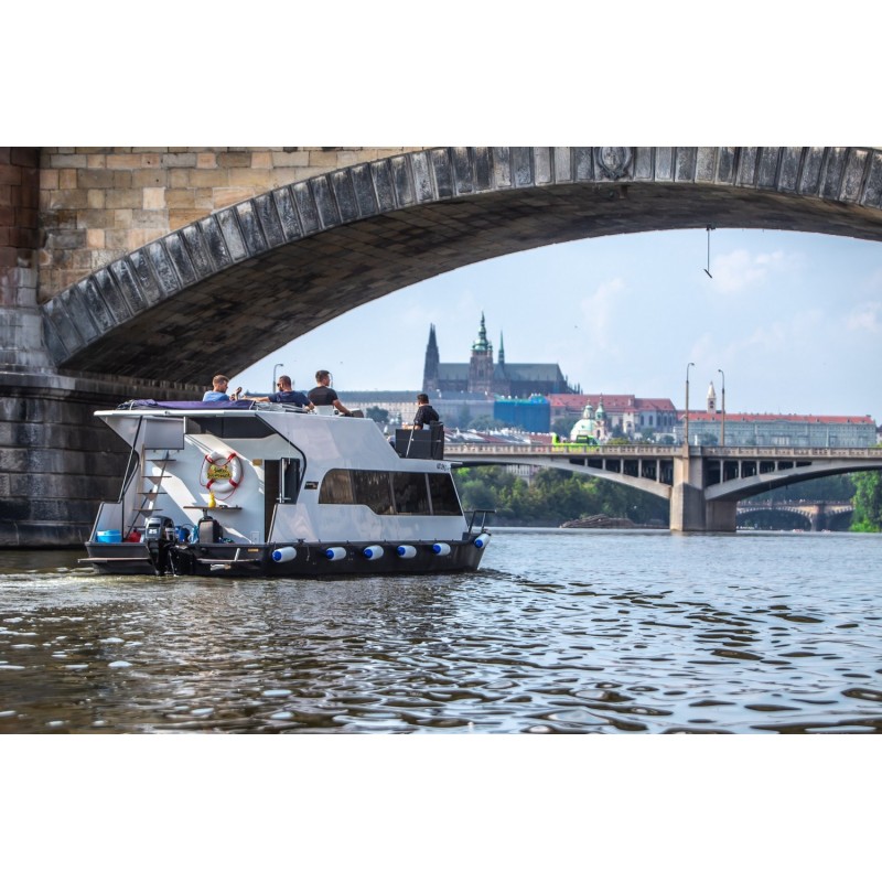 Dárkový poukaz na Privátní plavbu po Vltavě na luxusní jachtě - 3 hod – náhled 12