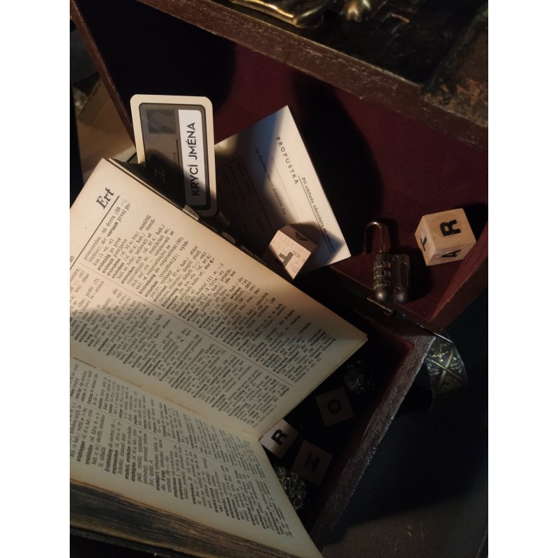 Dárkový poukaz na venkovní únikovou hru Tajemství pokladu třetí říše – náhled 3