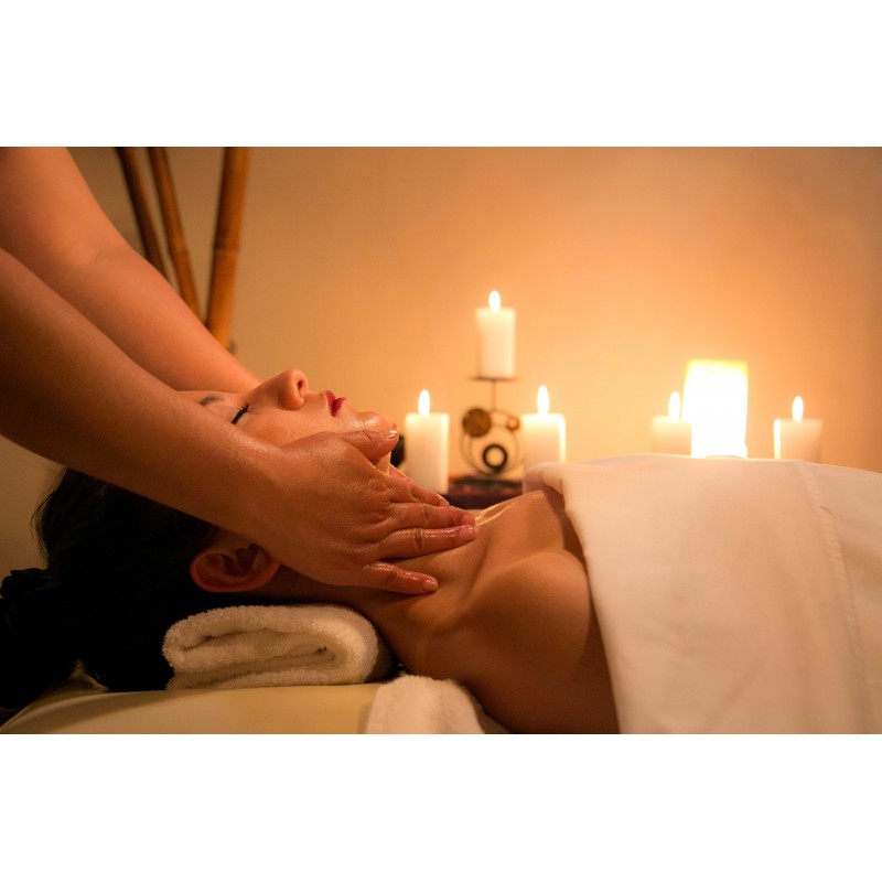 Dárkový poukaz na dvě masáže zad a šíje v masážním salónu - 600 Kč – náhled 3