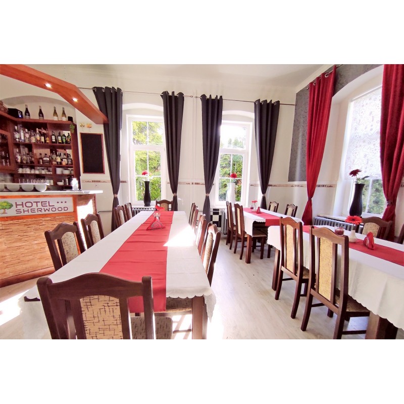 Dárkový poukaz na relaxační pobyt s polopenzí, wellness a masážemi – náhled 4