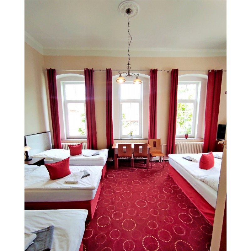 Dárkový poukaz na pobyt s polopenzí, wellness a sportovními aktivitami – náhled 14