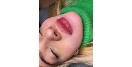 Dárkový poukaz na Aquarelle lips - permanentní make-up rtů v Ostravě