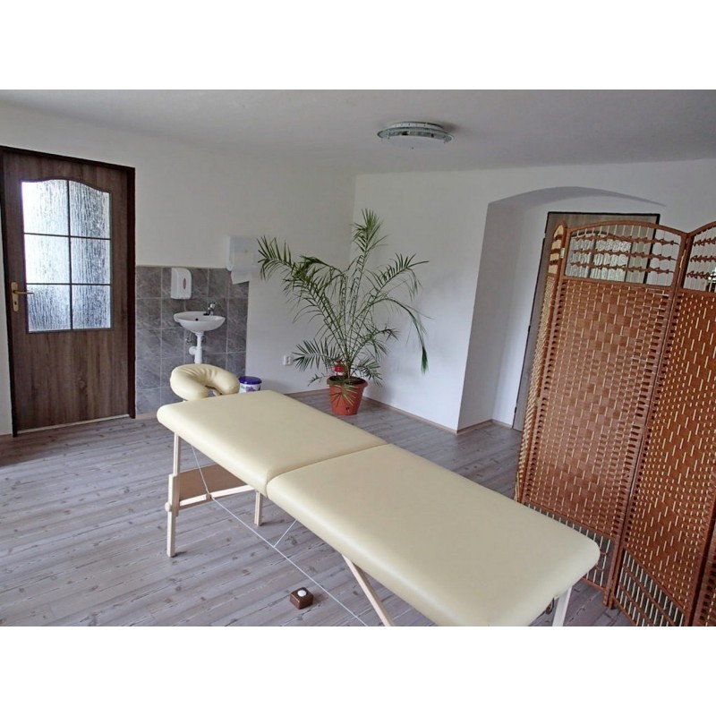 Dárkový poukaz na regenerační masáž zad, šíje, krku, chodidel a celých nohou – náhled 3