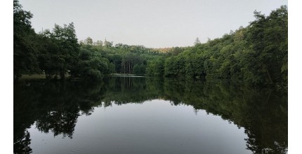 Dárkový poukaz na venkovní poznávací hru Cesta za pravěkým pokladem v Brně