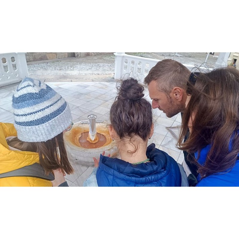 Dárkový poukaz na venkovní únikovou hru Karlovarská láska – náhled 3