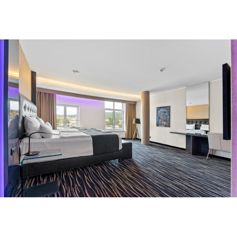 Dárkový poukaz na 2 noci v Deluxe pokoji v Tančícím domě s piknikem – náhled 3