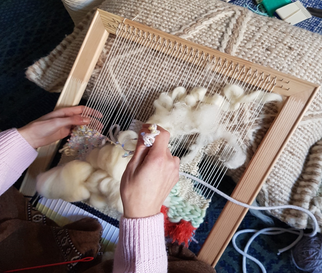 Dárkový poukaz na kurz tkaní pro radost v Praze – ukázka 2 – Darujpoukaz.cz